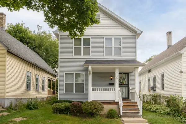 2932 N Dr William Finlayson St, Milwaukee, WI 53212