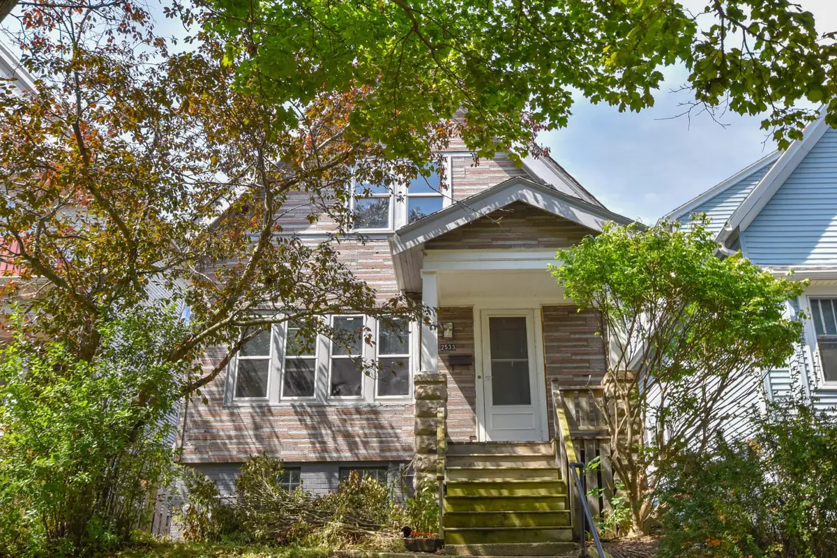 2533 N Fratney St, Milwaukee, WI 53212 - #1