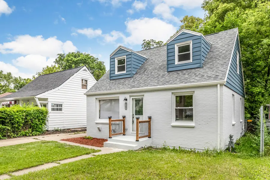 5169 N 63rd St, Milwaukee, WI 53218 - #2