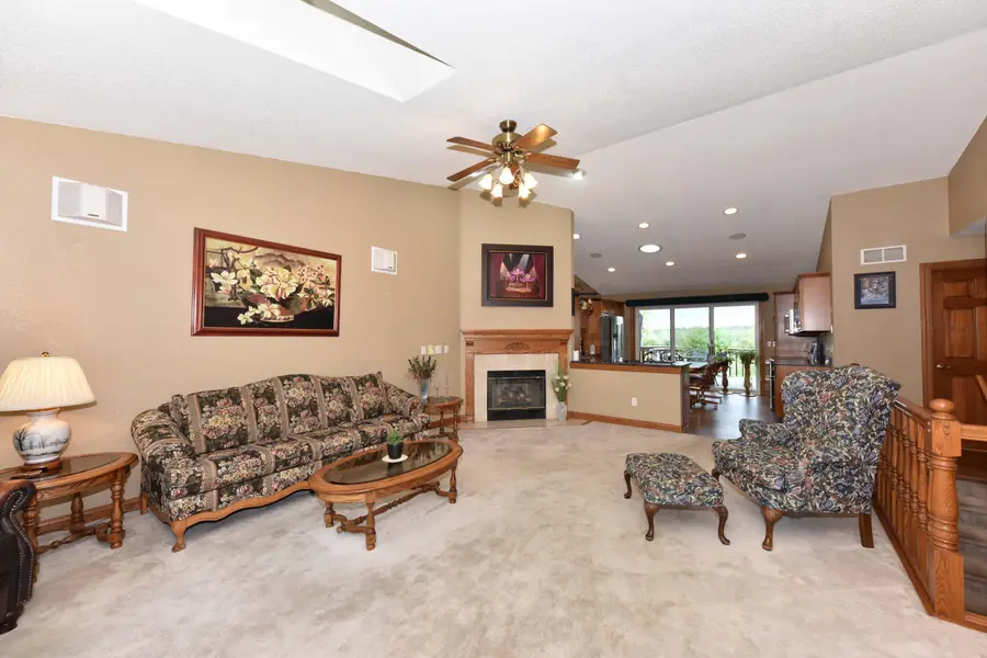 1536 Nature Trl, Hartford, WI 53027 - #3