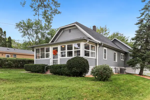 2011 Highland Ave, Waukesha, WI 53186