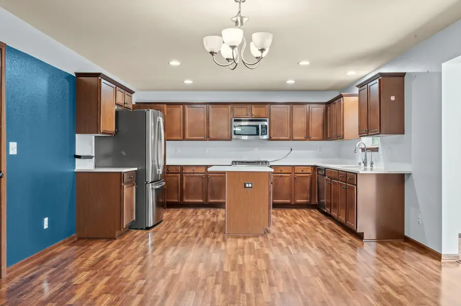 2305 Rustic Woods Ct, Waukesha, WI 53188 - #3