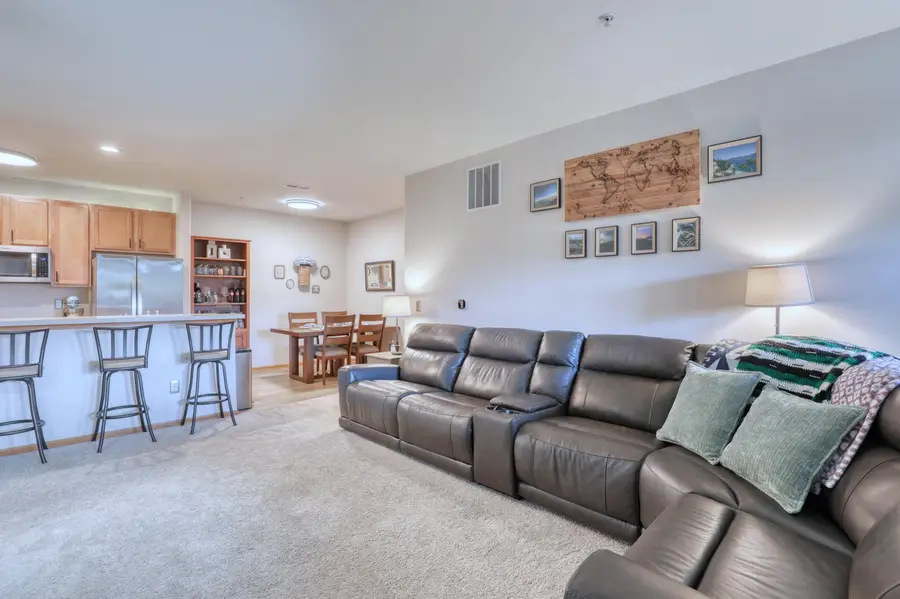 2933 W Drexel Ave, Franklin, WI 53132 - #2