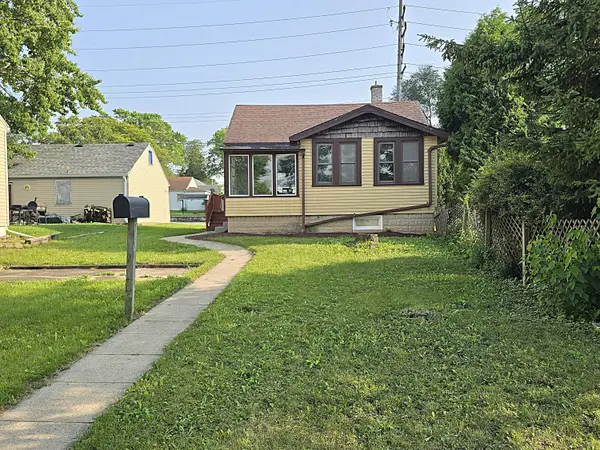 3617 W Douglas Ave, Milwaukee, WI 53209