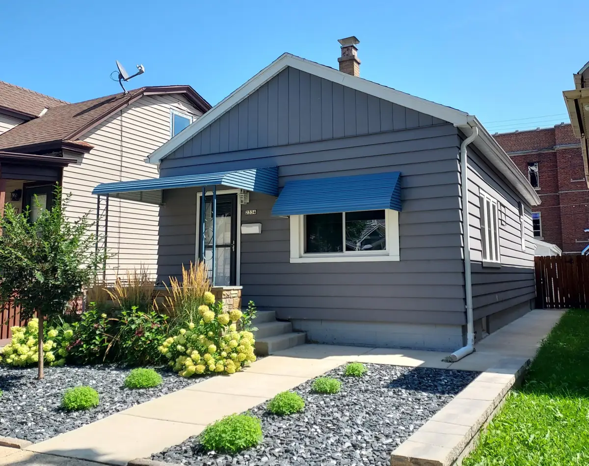 2334 S 19th St, Milwaukee, WI 53215 - #1