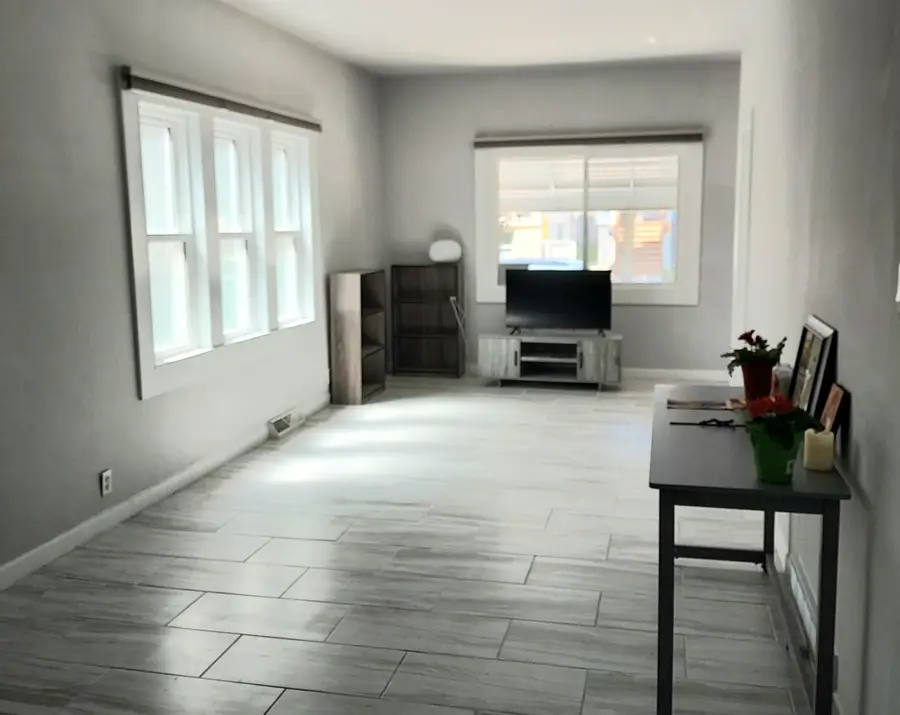 2334 S 19th St, Milwaukee, WI 53215 - #2