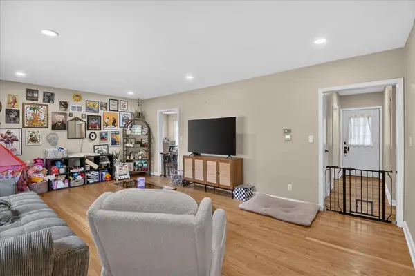 7820 W Bradley Rd, Milwaukee, WI 53223