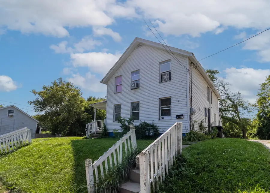 1124 Lasalle St, Racine, WI 53404 - #3