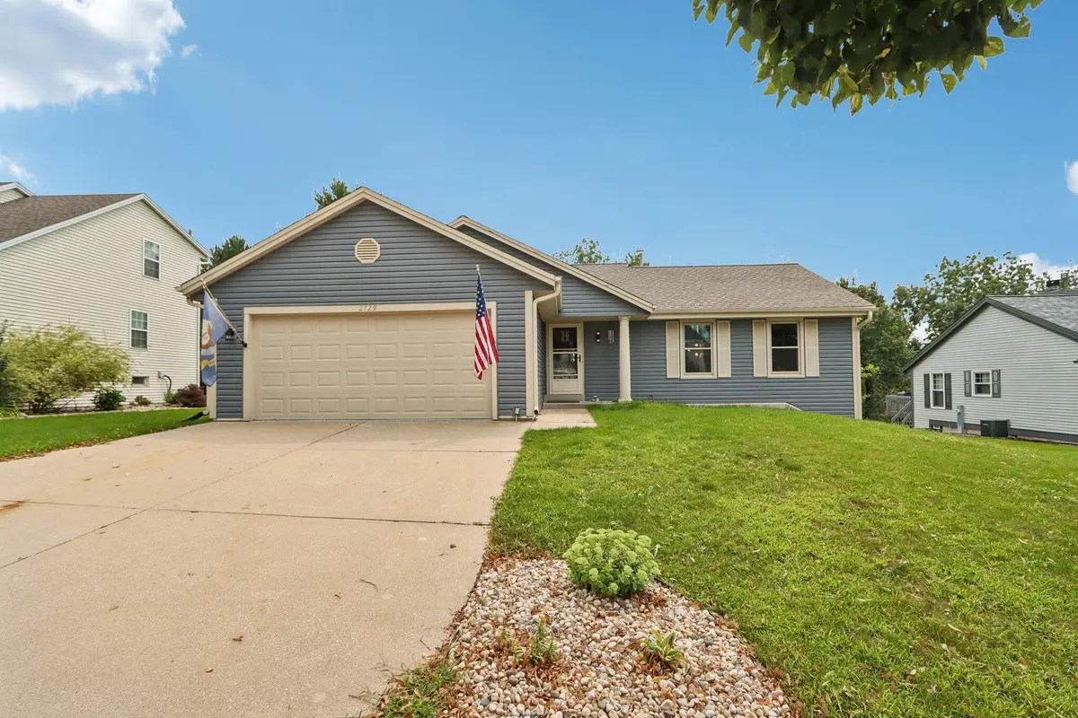 2729 Brighton Dr, Waukesha, WI 53188 - #1