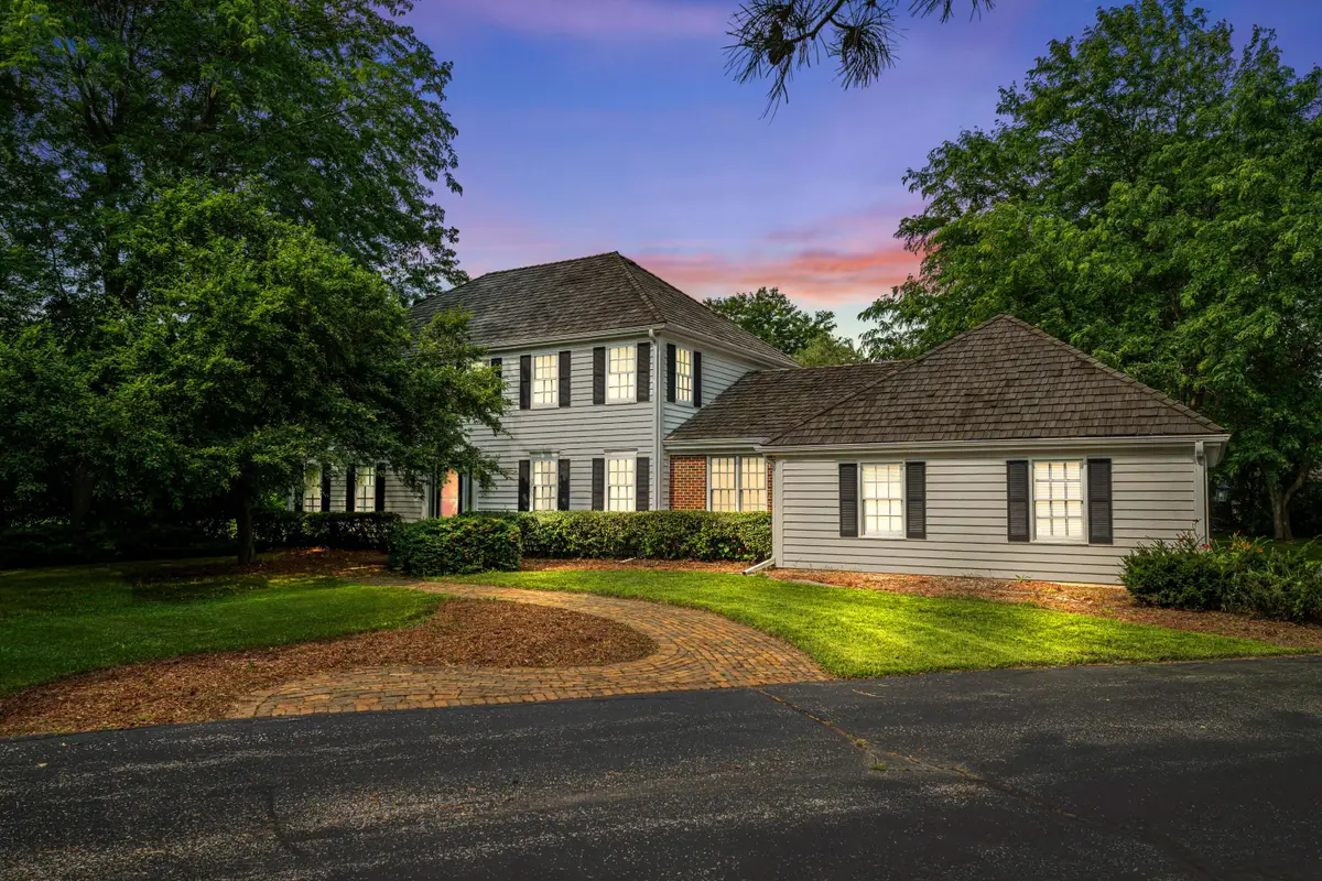 11723 N Bridgewater Dr, Mequon, WI 53092 - #1
