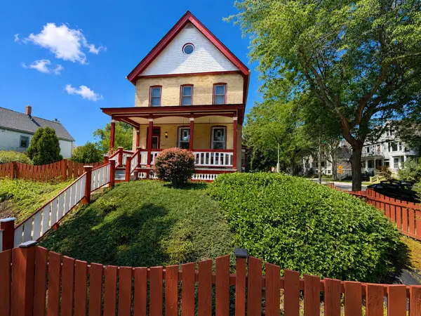 1849 N 1st St, Milwaukee, WI 53212