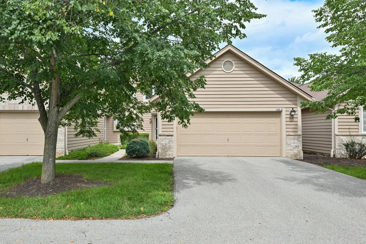 2995 River Birch Dr, Brookfield, WI 53045 - #1