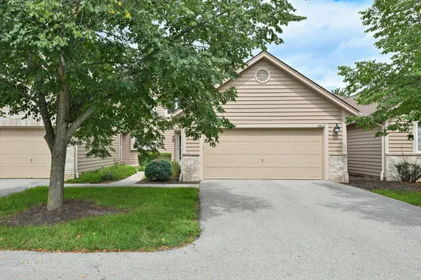 2995 River Birch Dr, Brookfield, WI 53045
