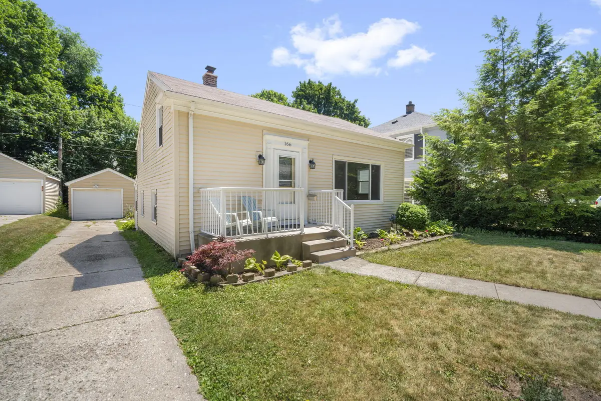 166 N 91st Pl, Milwaukee, WI 53226 - #1