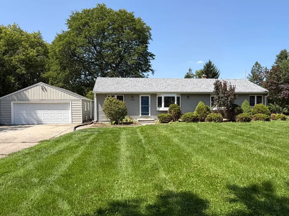 7315 S 48th St, Franklin, WI 53132 - #1