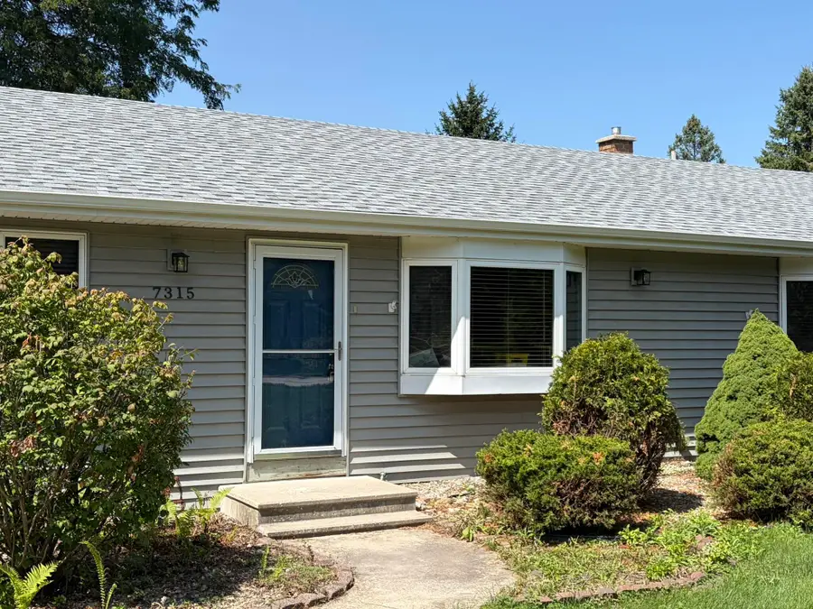 7315 S 48th St, Franklin, WI 53132 - #2