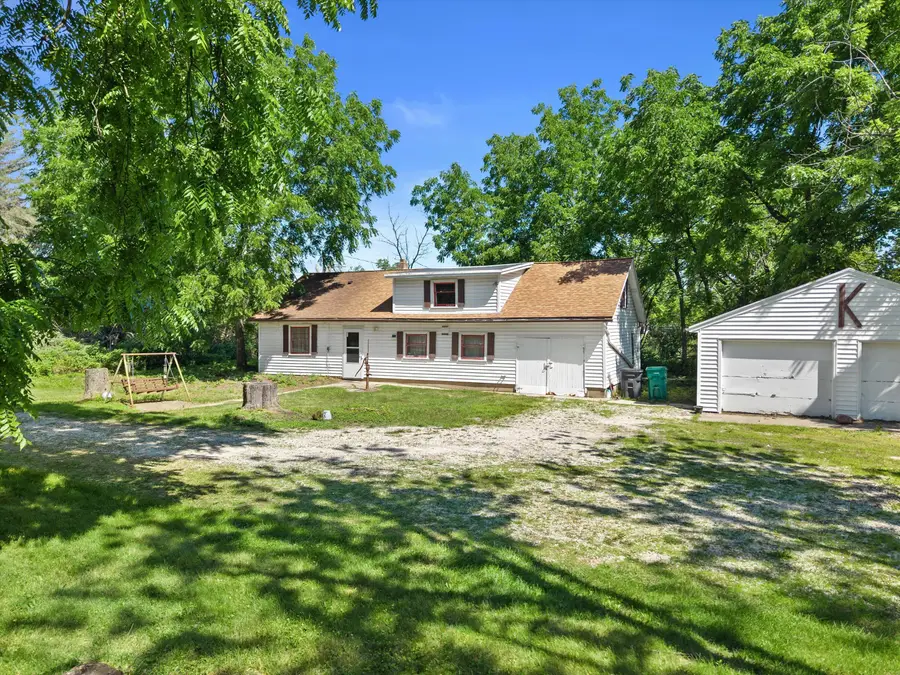 W156N7968 Pilgrim Rd, Menomonee Falls, WI 53051 - #3