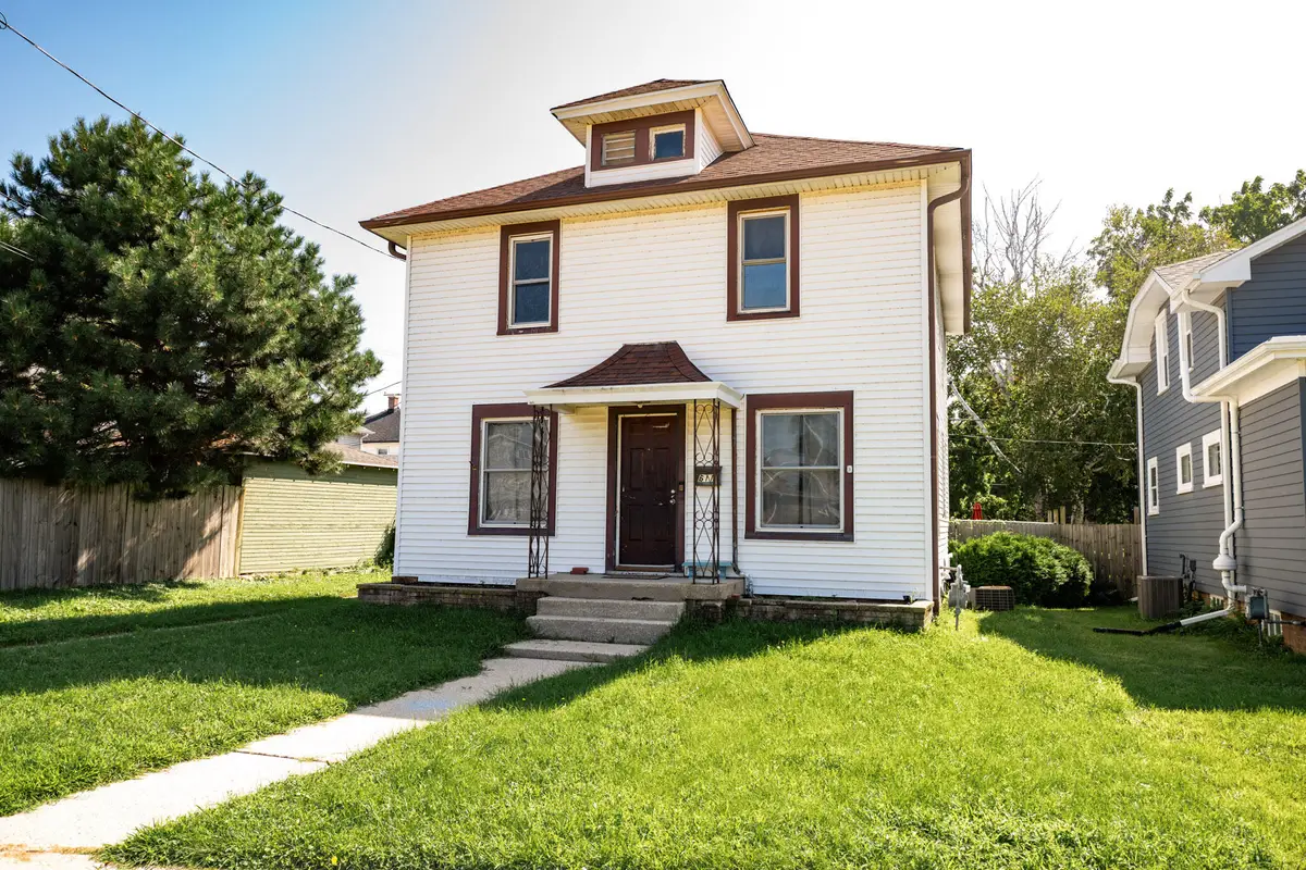 611 West Blvd, Racine, WI 53405 - #1
