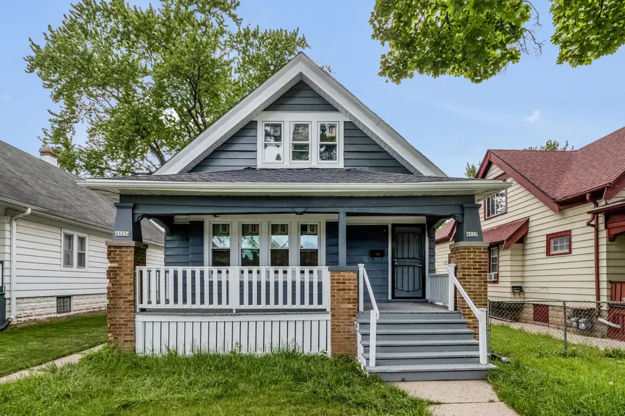 4525 N 28th St, Milwaukee, WI 53209 - #2