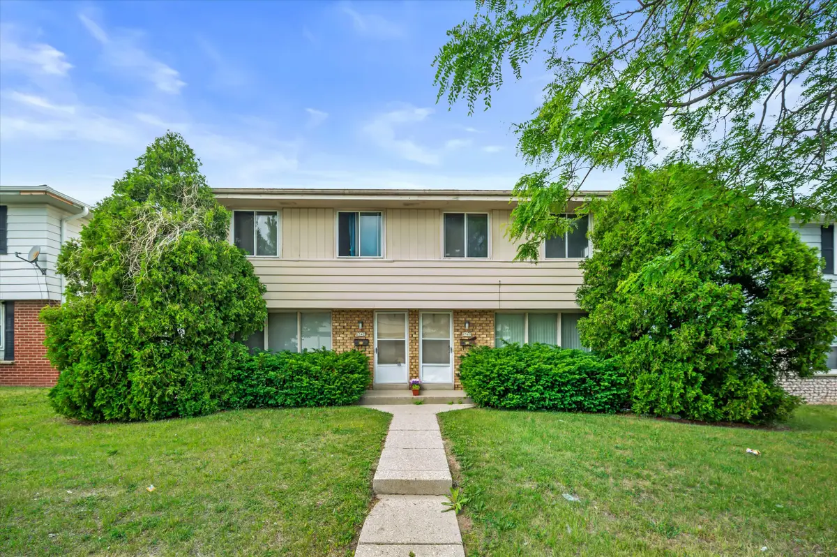 6540 W Mill Rd, Milwaukee, WI 53218 - #1