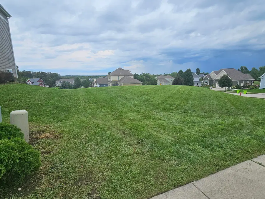 3030 Nostalgic Ct, Richfield, WI 53033 - #2