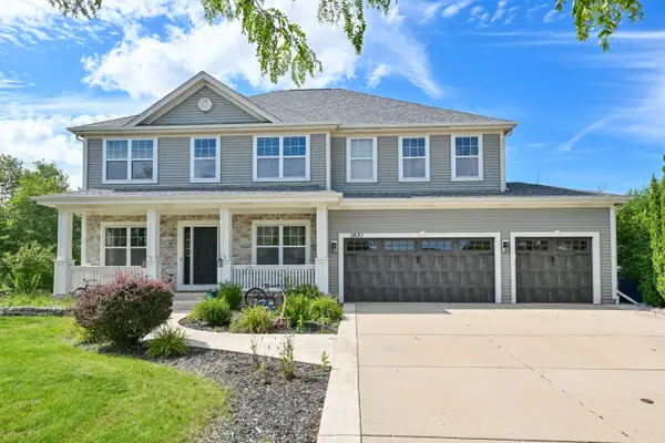 1931 Shasta Ave, Grafton, WI 53024
