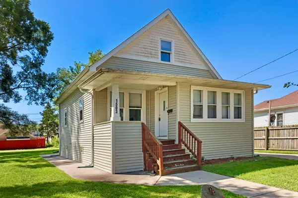 1503 68th St, Kenosha, WI 53143
