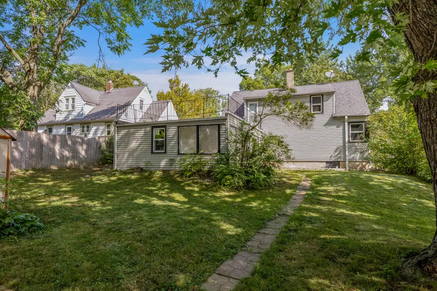 8505 W Arthur Ave, West Allis, WI 53227 - #2