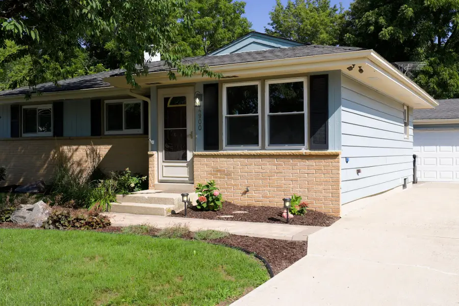 4900 Ridgeway Ave, Racine, WI 53406 - #3