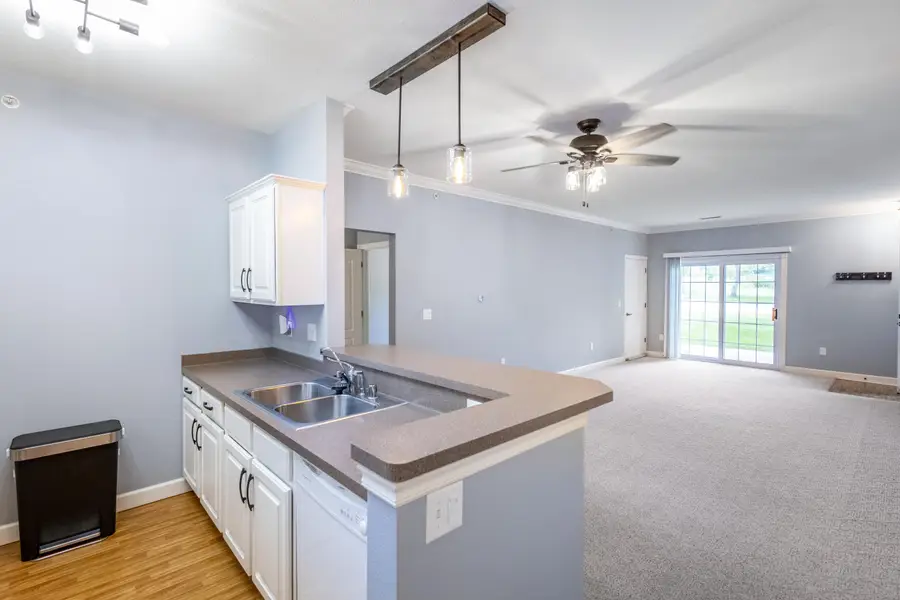 2704 Northview Rd, Waukesha, WI 53188 - #3