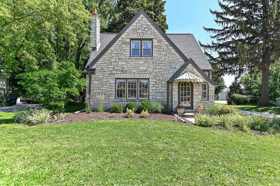 W232N6198 Waukesha Ave, Sussex, WI 53089 - #3