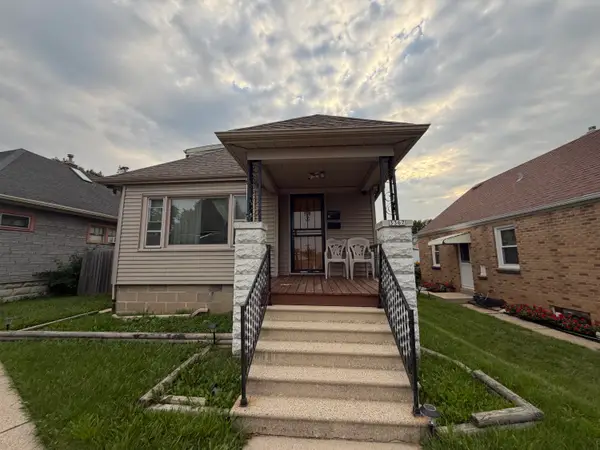 3367 S 14th St, Milwaukee, WI 53215