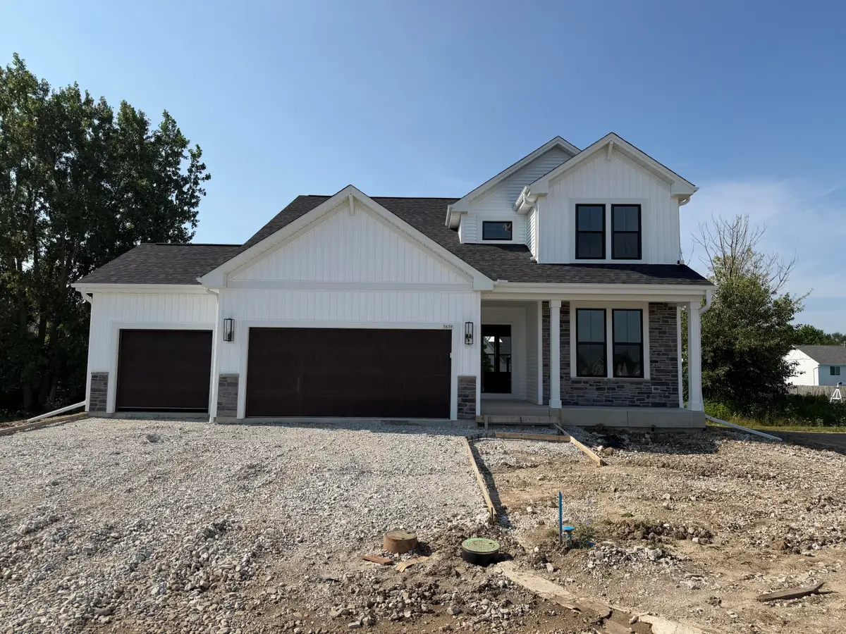 3639 Perennial Pkwy, Caledonia, WI 53126 - #1