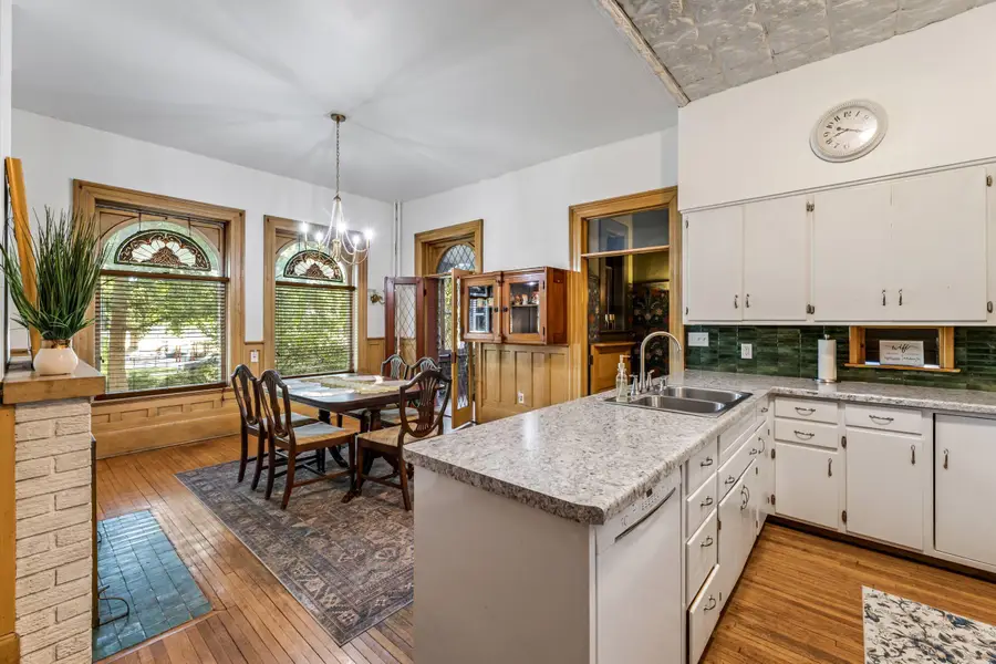 1434 Cass St, La Crosse, WI 54601 - #3
