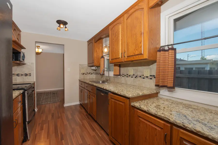 1624 36th St, Kenosha, WI 53140 - #3