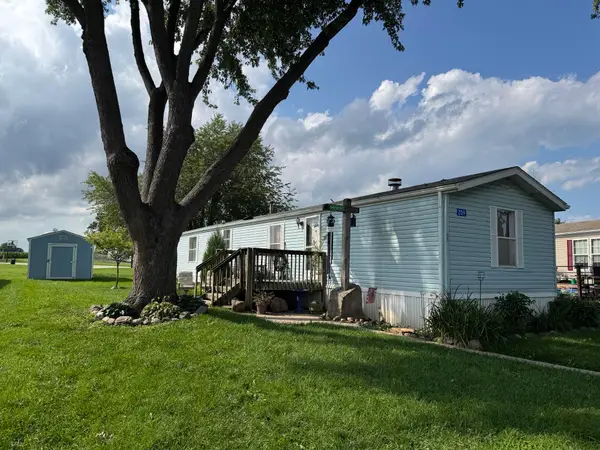 32200 45th St, Wheatland, WI 53105