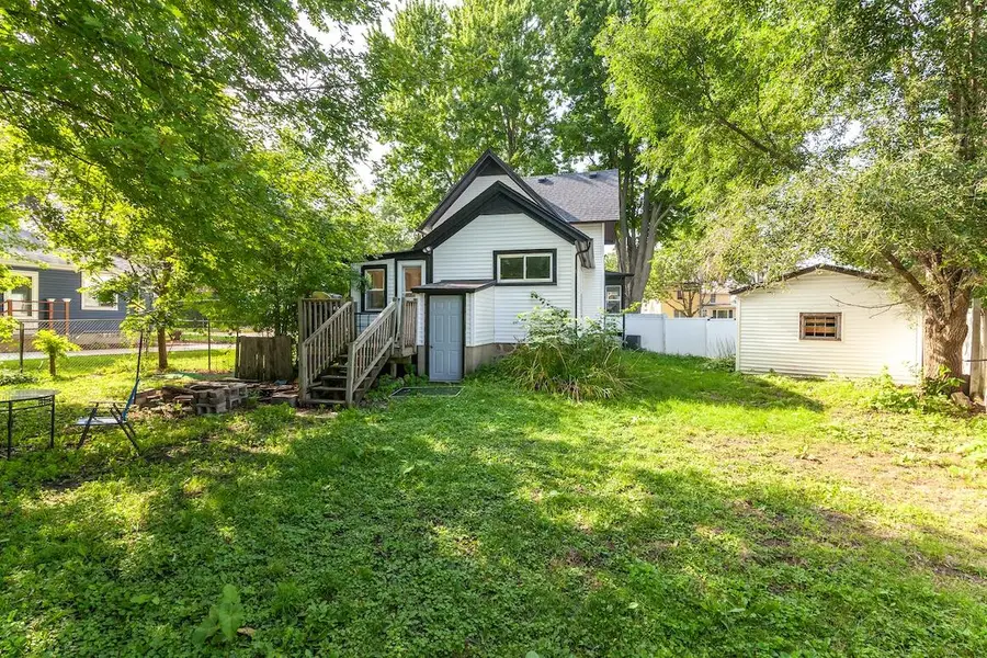 229 S Concord Rd, Oconomowoc, WI 53066 - #3