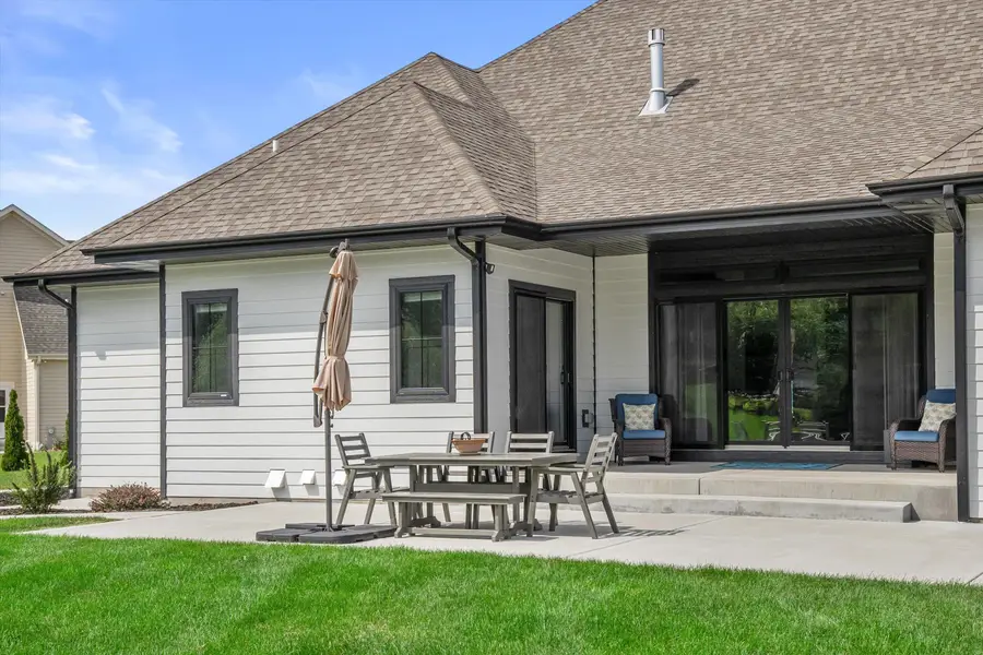 N57W19691 Holly Ct, Menomonee Falls, WI 53051 - #2