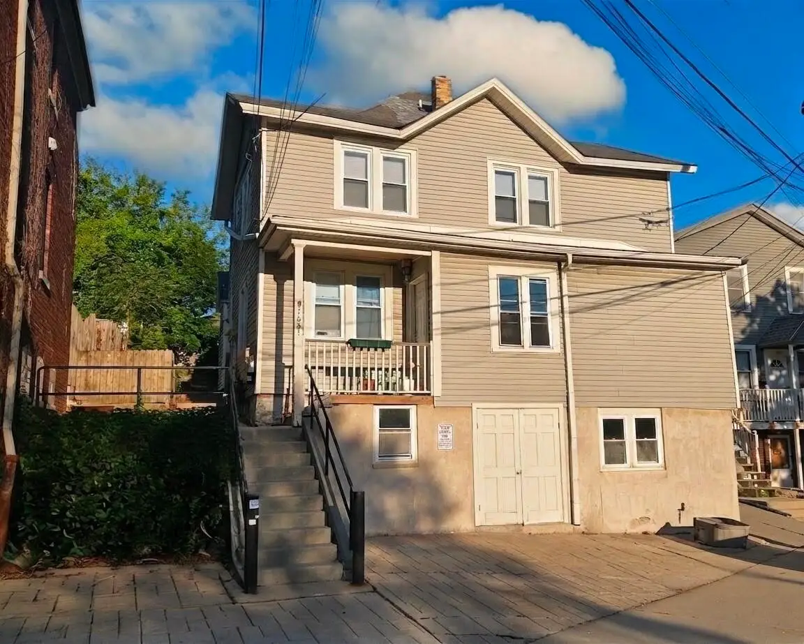 1851 N Pulaski St, Milwaukee, WI 53202 - #1