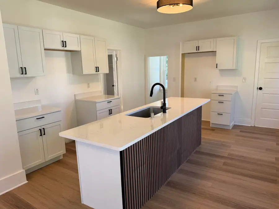 3807 E Edgerton Ave, Cudahy, WI 53110 - #2