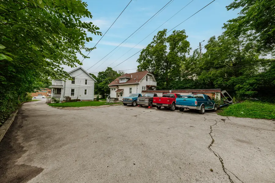 618-620 S Hawley Rd, Milwaukee, WI 53214 - #2