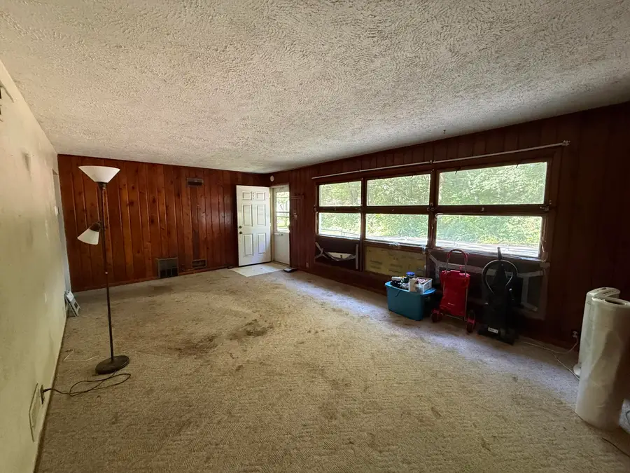 429 10th Pl, Kenosha, WI 53140 - #3