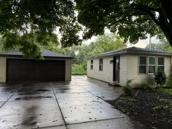 7105 Old Spring St, Mount Pleasant, WI 53406