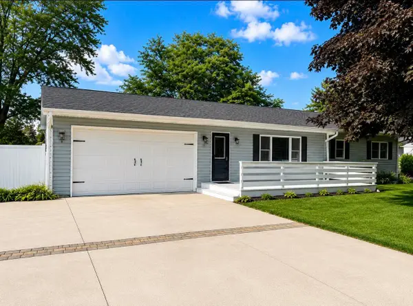 1170 Cypress Pt, Twin Lakes, WI 53181