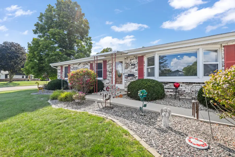 1125 Western Ave, Kewaskum, WI 53040 - #3