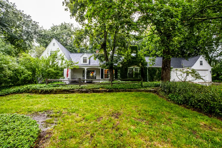 1000 Lone Tree Rd, Elm Grove, WI 53122 - #2