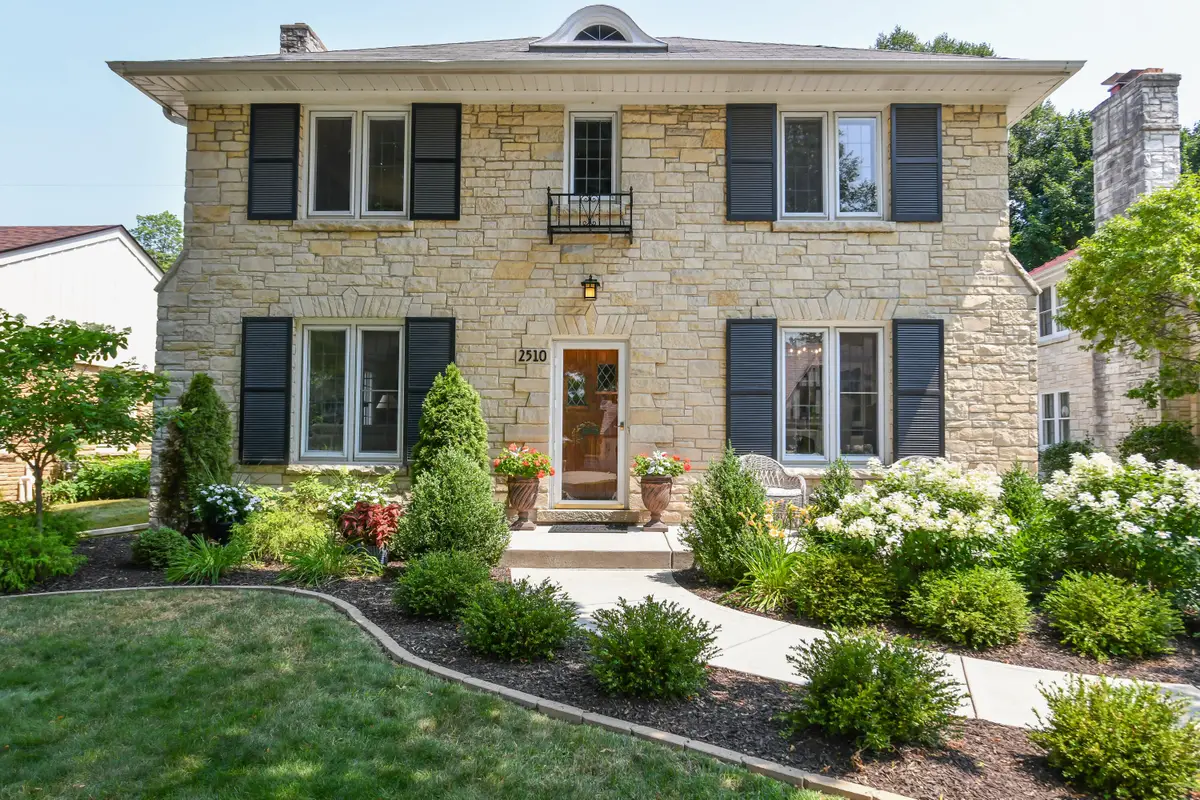 2510 N Harding Blvd, Wauwatosa, WI 53226 - #1