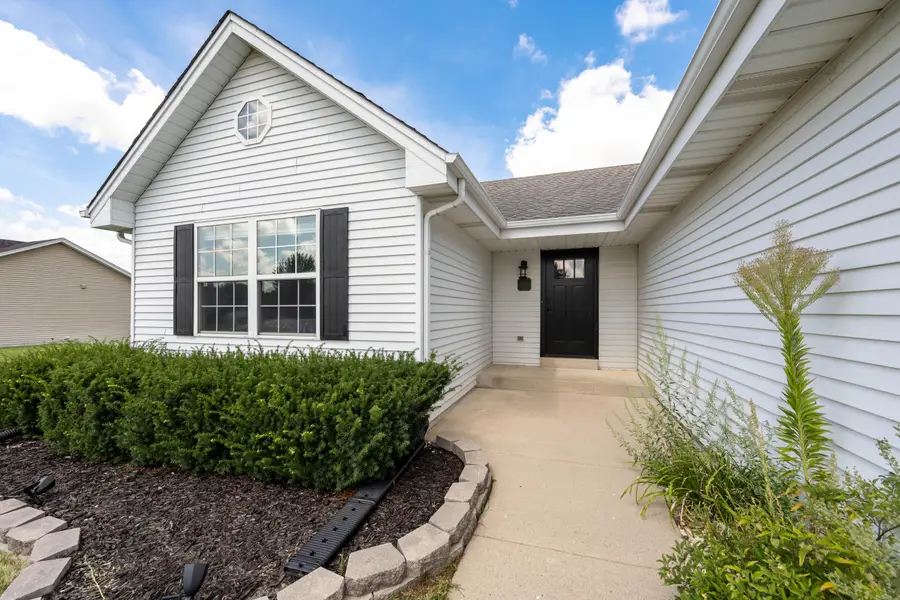 29518 River View Pkwy, Rochester, WI 53105 - #3