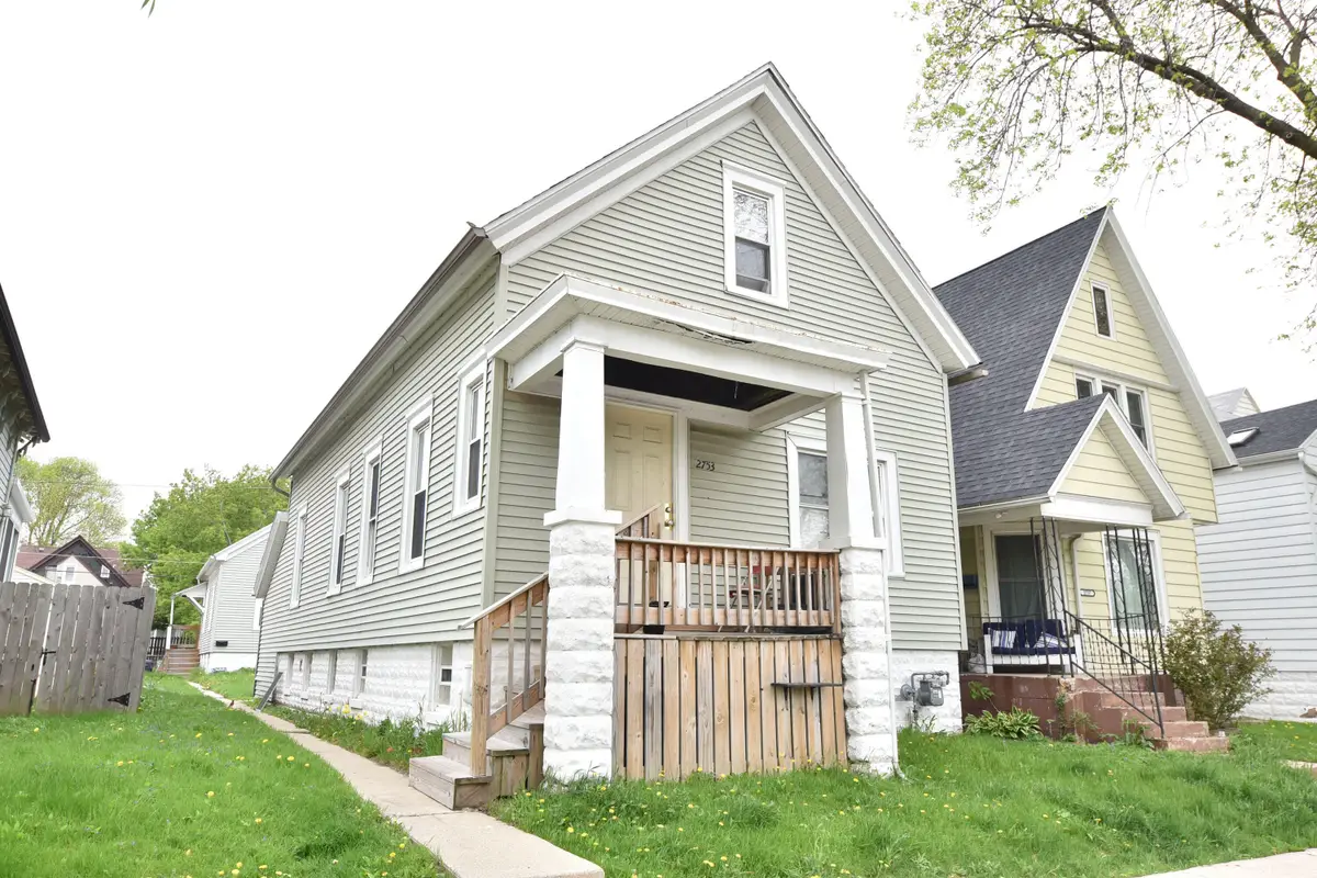 2753 N Pierce St, Milwaukee, WI 53212 - #1