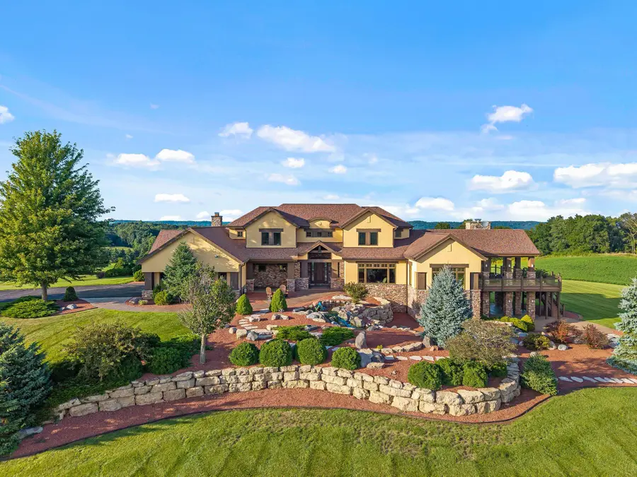 S10970 Butternut Rd, Franklin, WI 53588 - #3